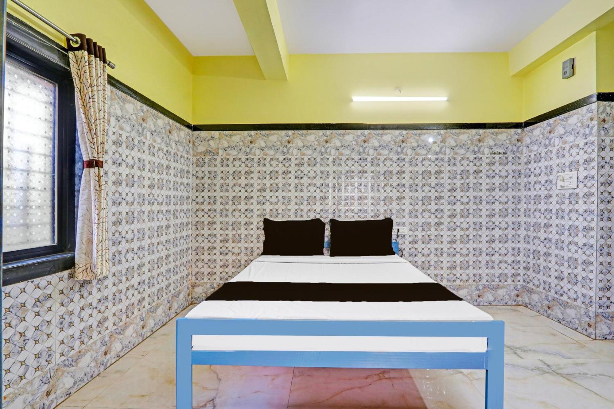 Hotel O Pankaj Hotel & Lodge Gangapur  ภายนอก รูปภาพ