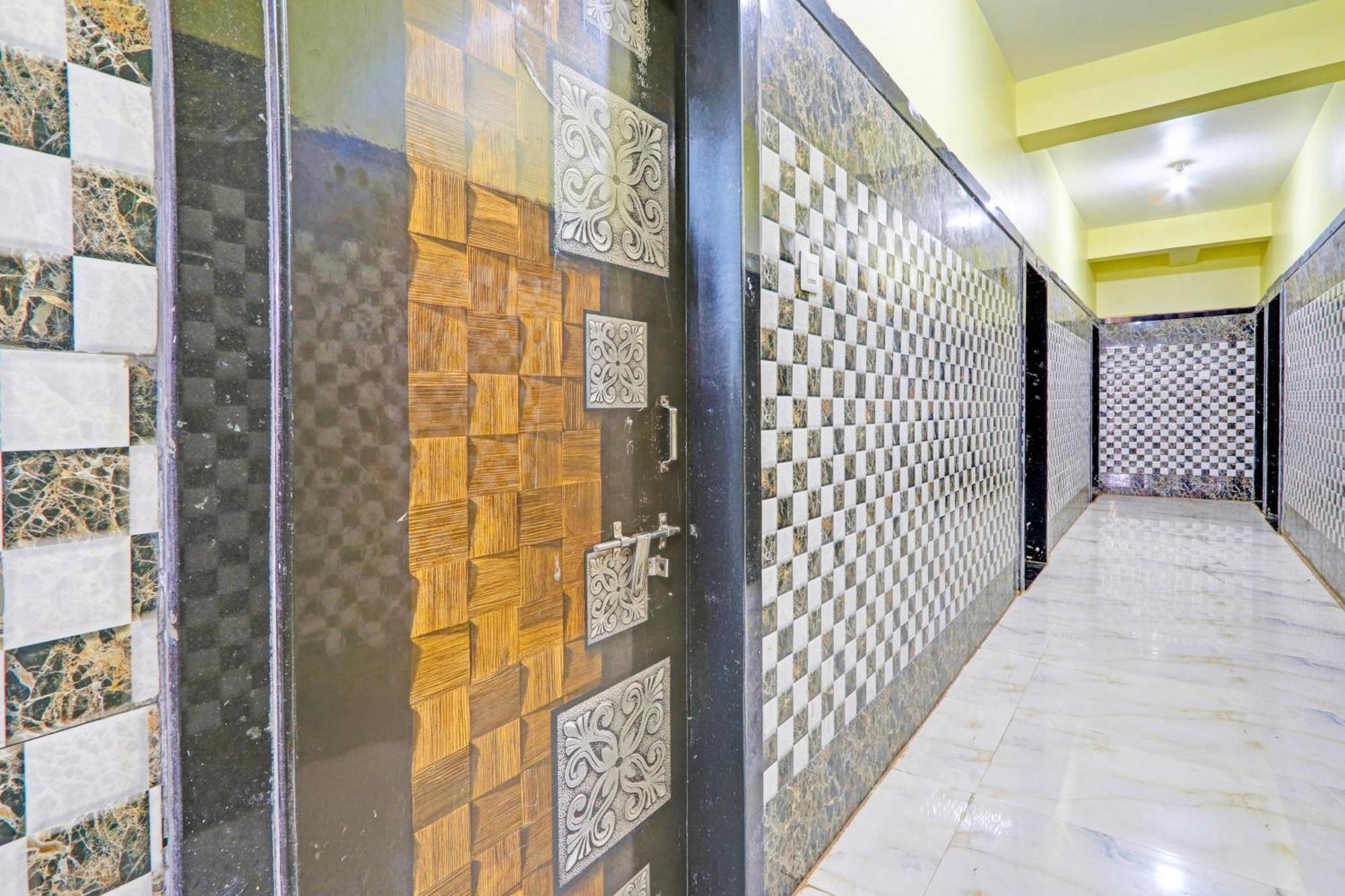 Hotel O Pankaj Hotel & Lodge Gangapur  ภายนอก รูปภาพ