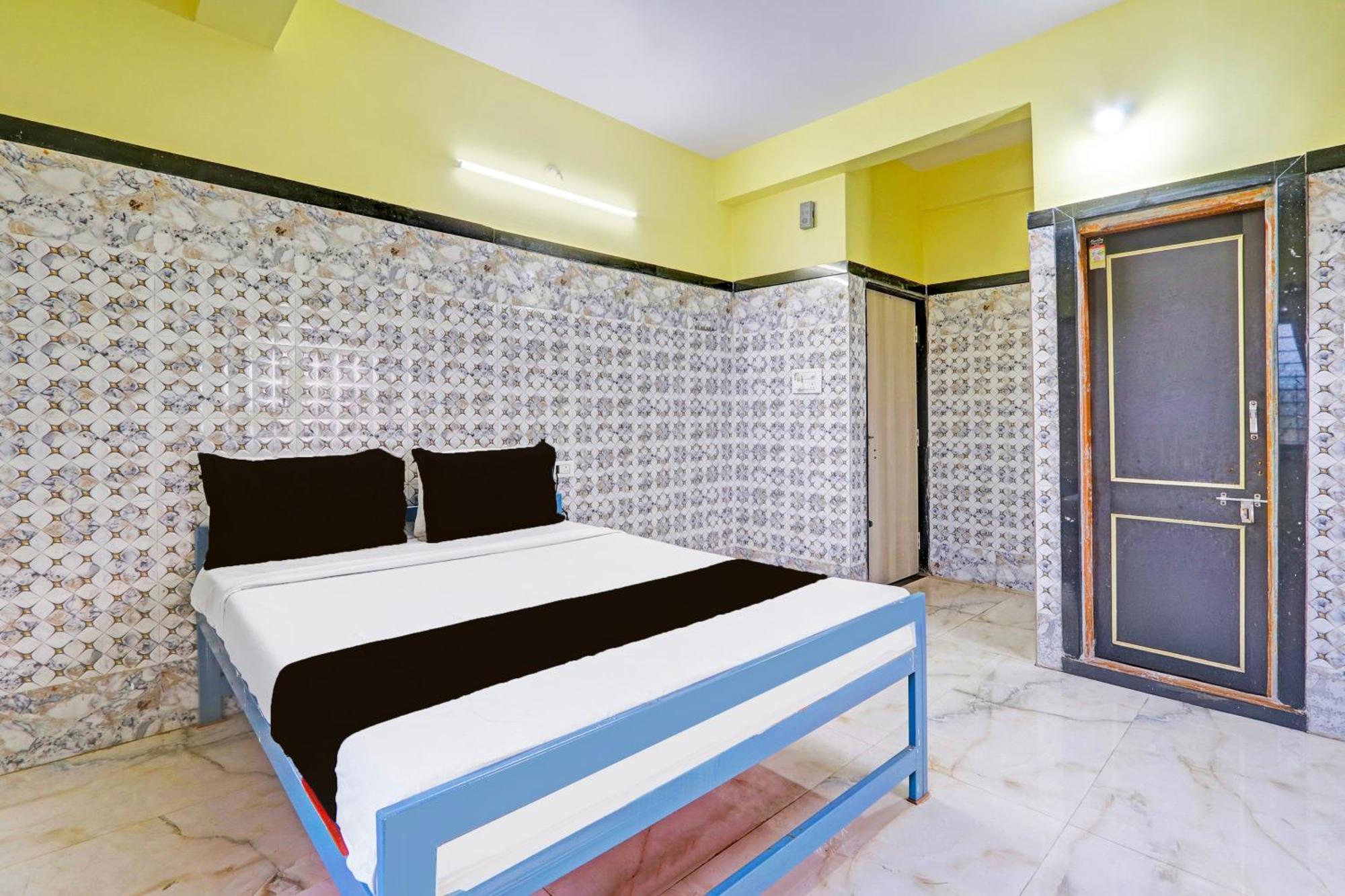 Hotel O Pankaj Hotel & Lodge Gangapur  ภายนอก รูปภาพ