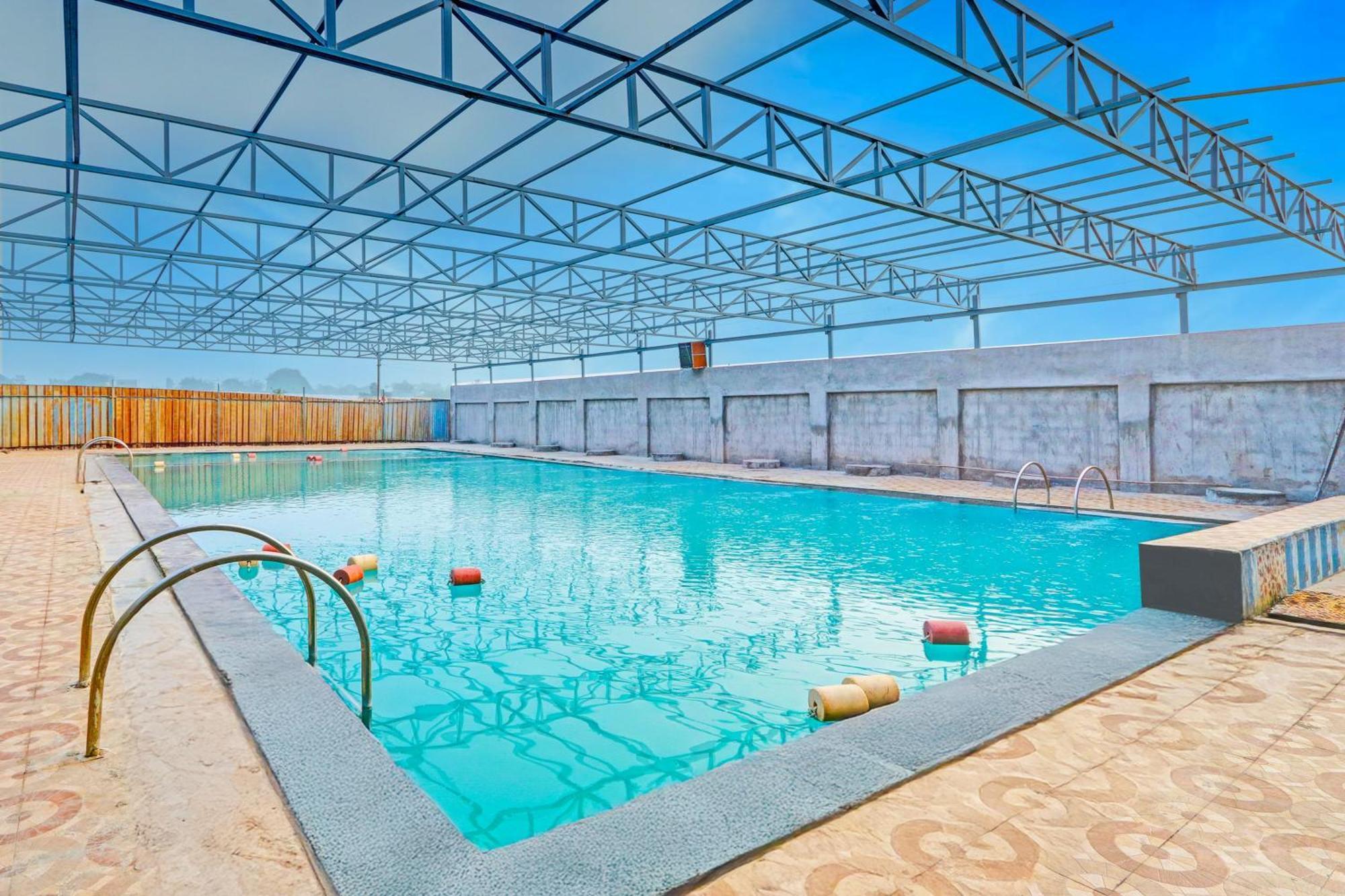 Hotel O Pankaj Hotel & Lodge Gangapur  ภายนอก รูปภาพ